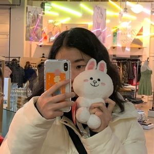 Meet your Posher, Megan